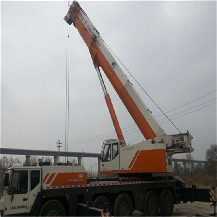 房山吊车租赁如何选？吊大货车作业流程、价格因素全解析